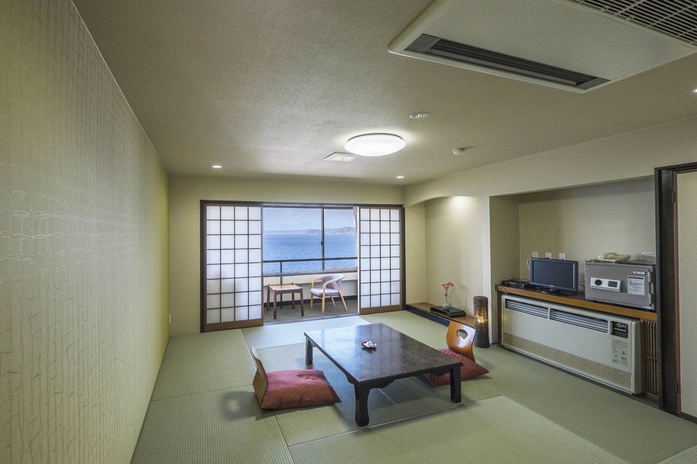 Uguisuya Ryokan Unzen Buitenkant foto